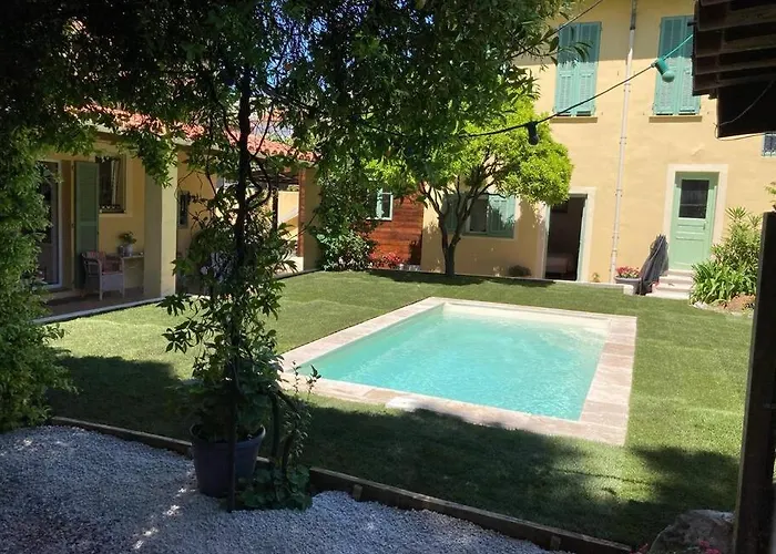 Maison Avec Piscine
